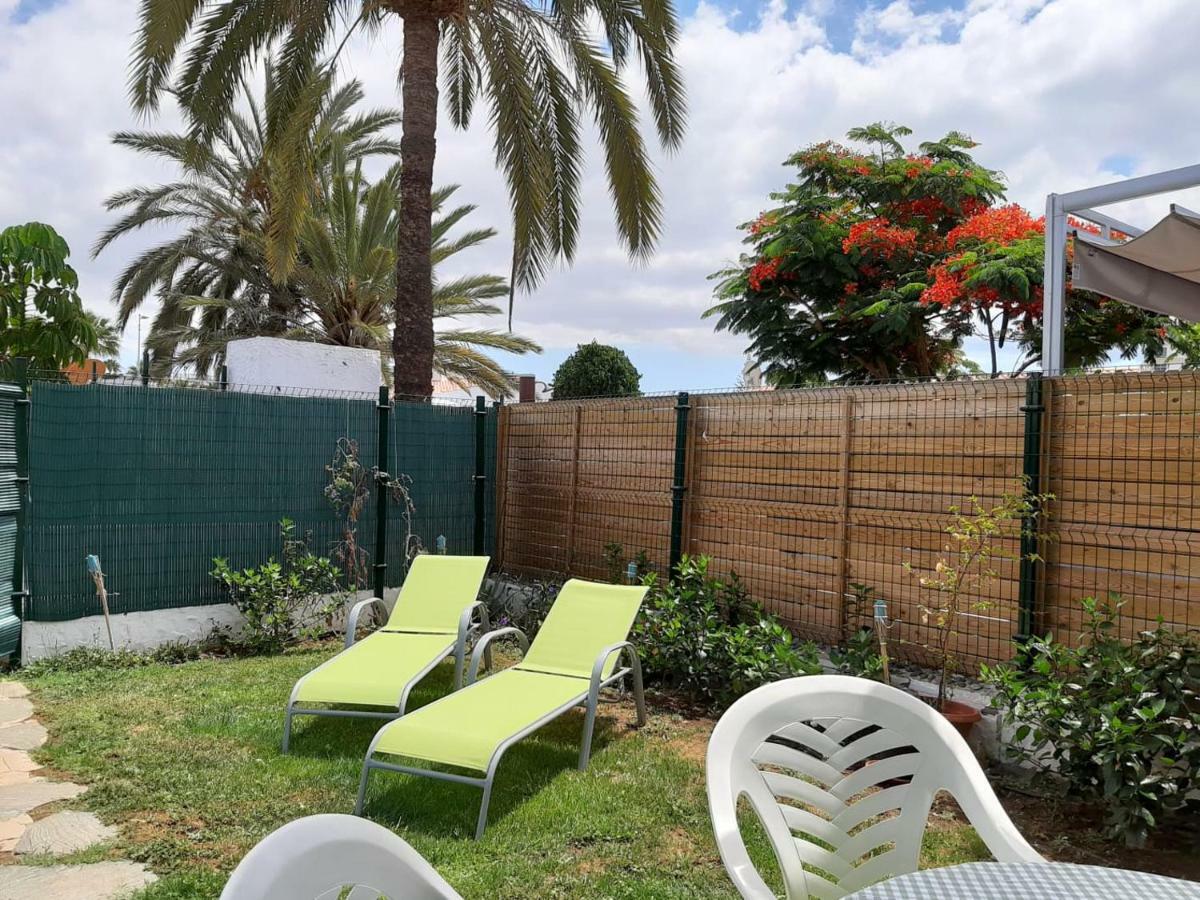 Bungalow With Private Garden Nex To Yumbo Center Villa Maspalomas  Bagian luar foto
