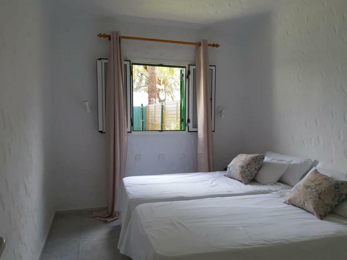 Bungalow With Private Garden Nex To Yumbo Center Villa Maspalomas  Bagian luar foto