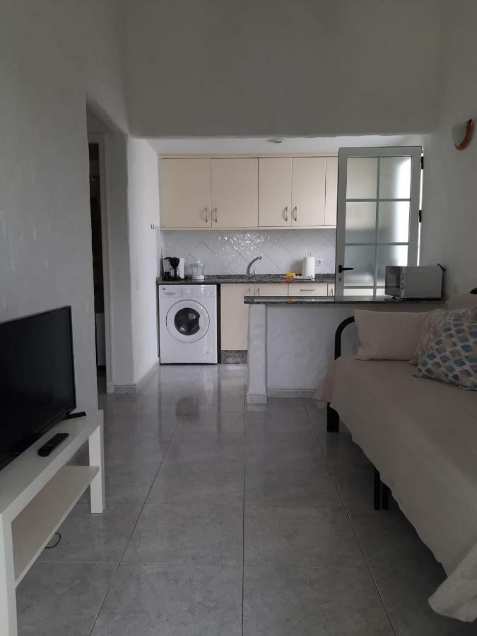 Bungalow With Private Garden Nex To Yumbo Center Villa Maspalomas  Bagian luar foto
